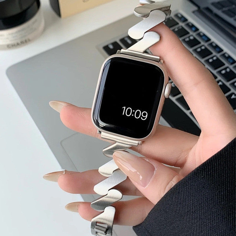 Mobius Metal Bracelet - Image 8