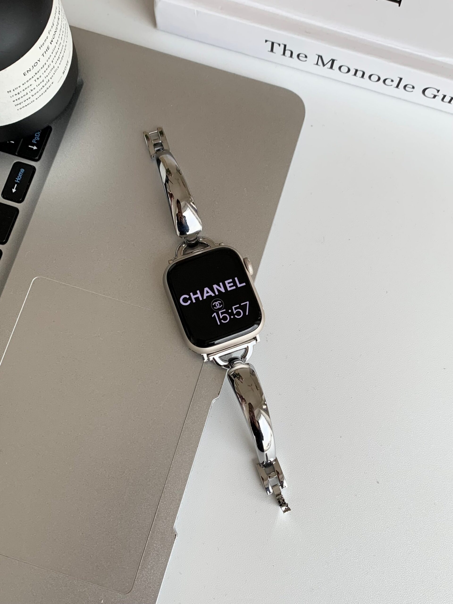 Simple Metal Bracelet For Apple Watch - Image 5