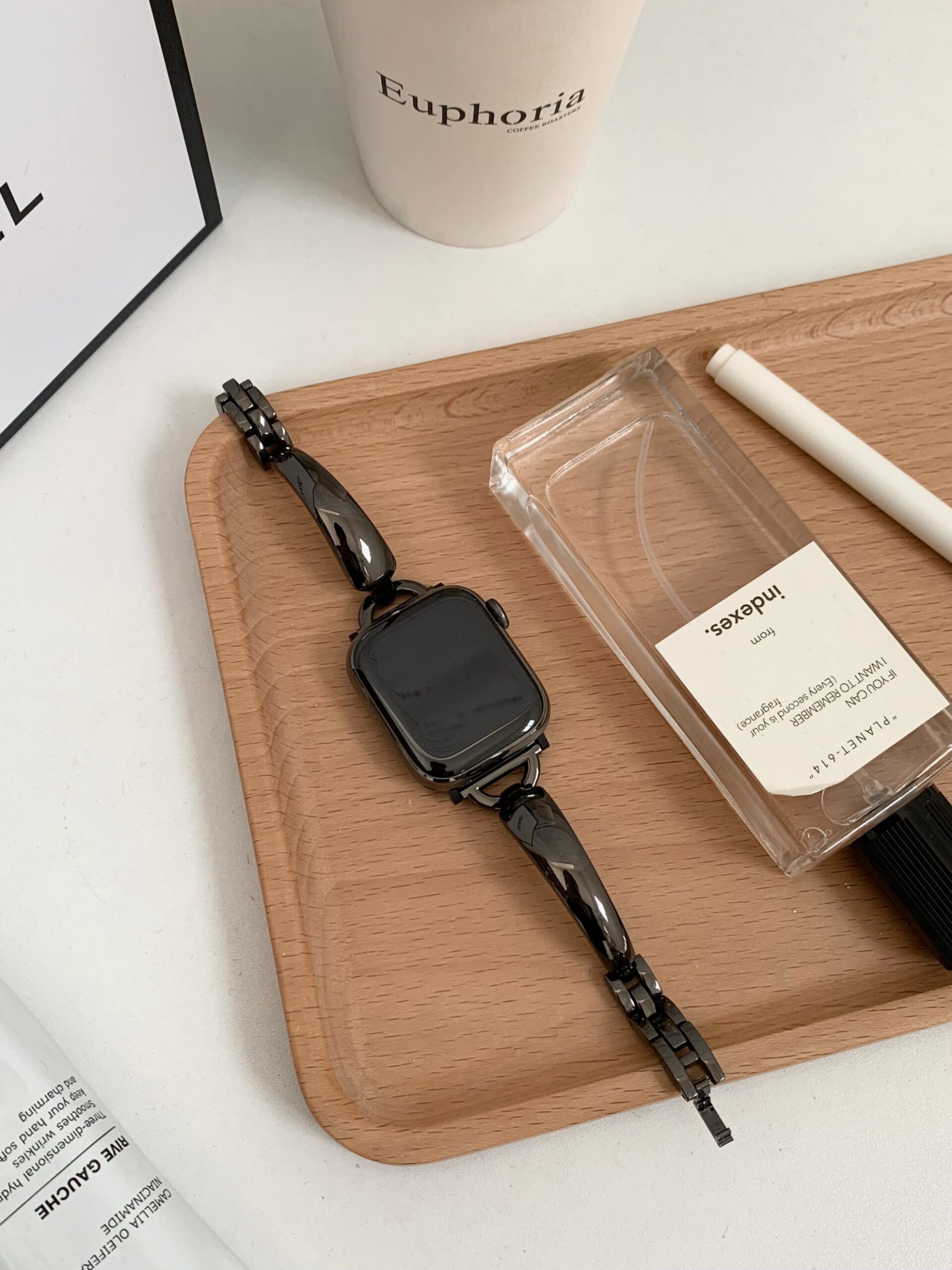 Simple Metal Bracelet For Apple Watch - Image 6