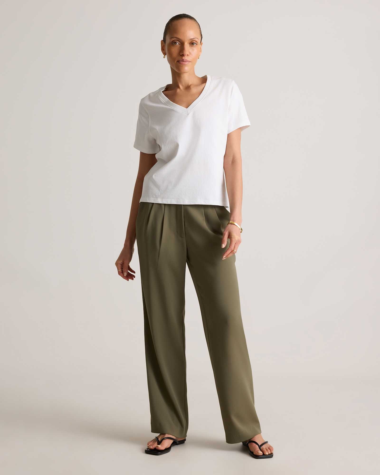 Women's 100% Organic Cotton Boxy V-Neck Tee - 图片 2