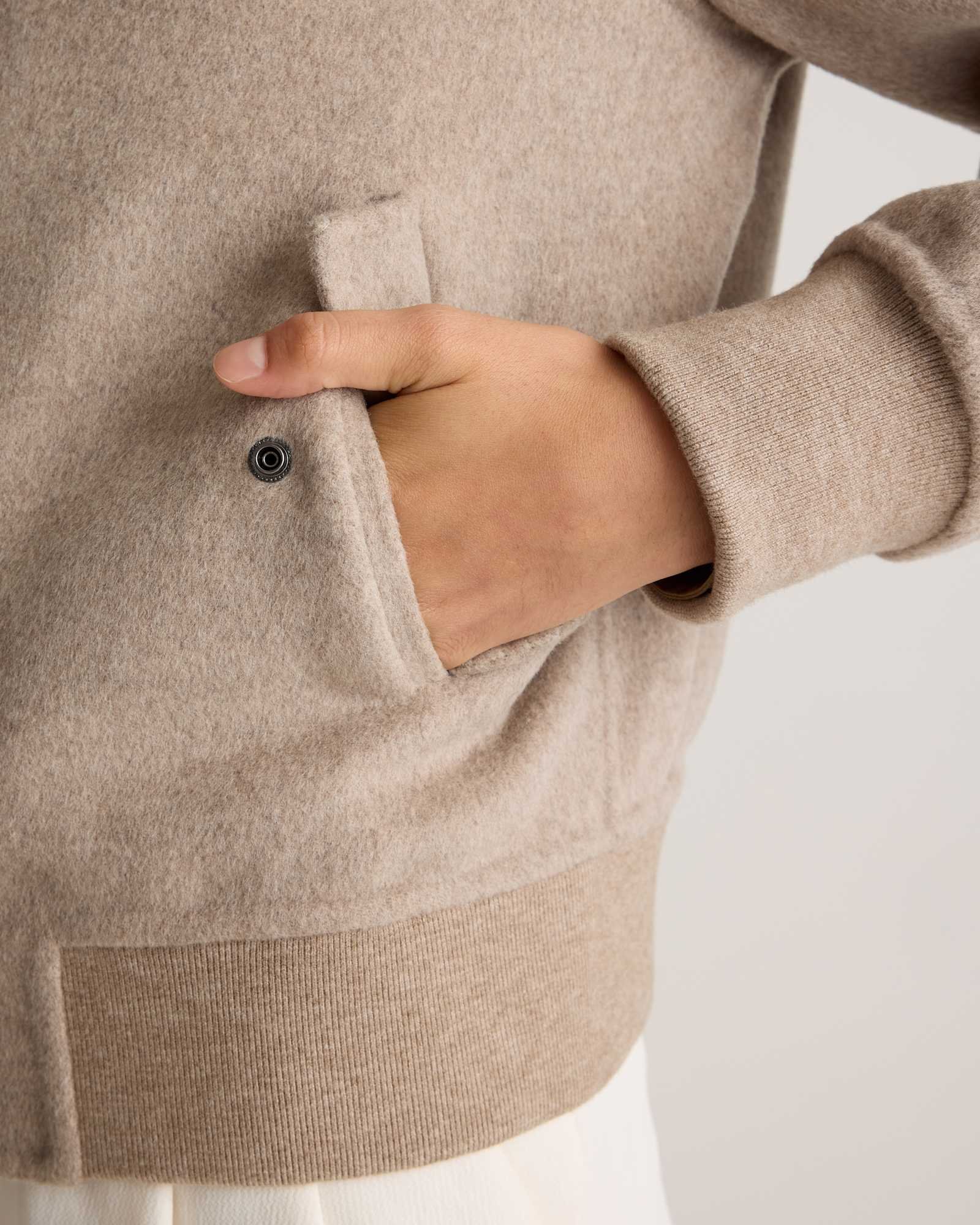 Double-Faced Merino Wool Bomber Jacket - 图片 3