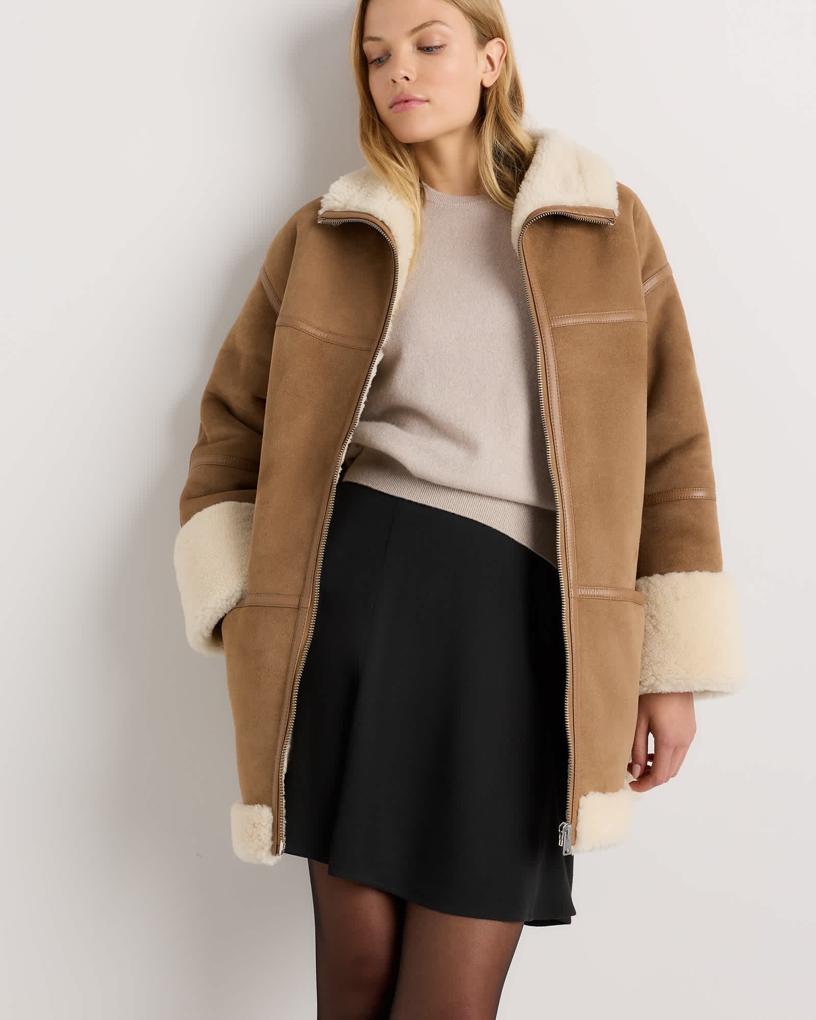 100% Shearling Long Coat in Fawn/Off White - 图片 6