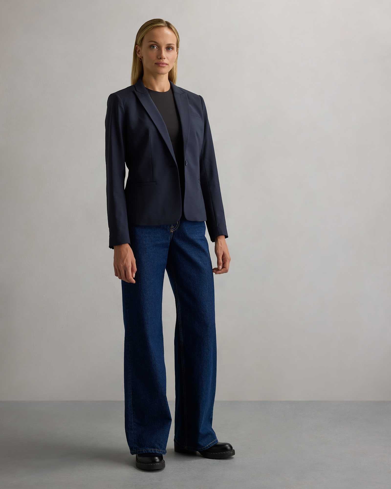 Italian Wool Tailored Blazer - 图片 2