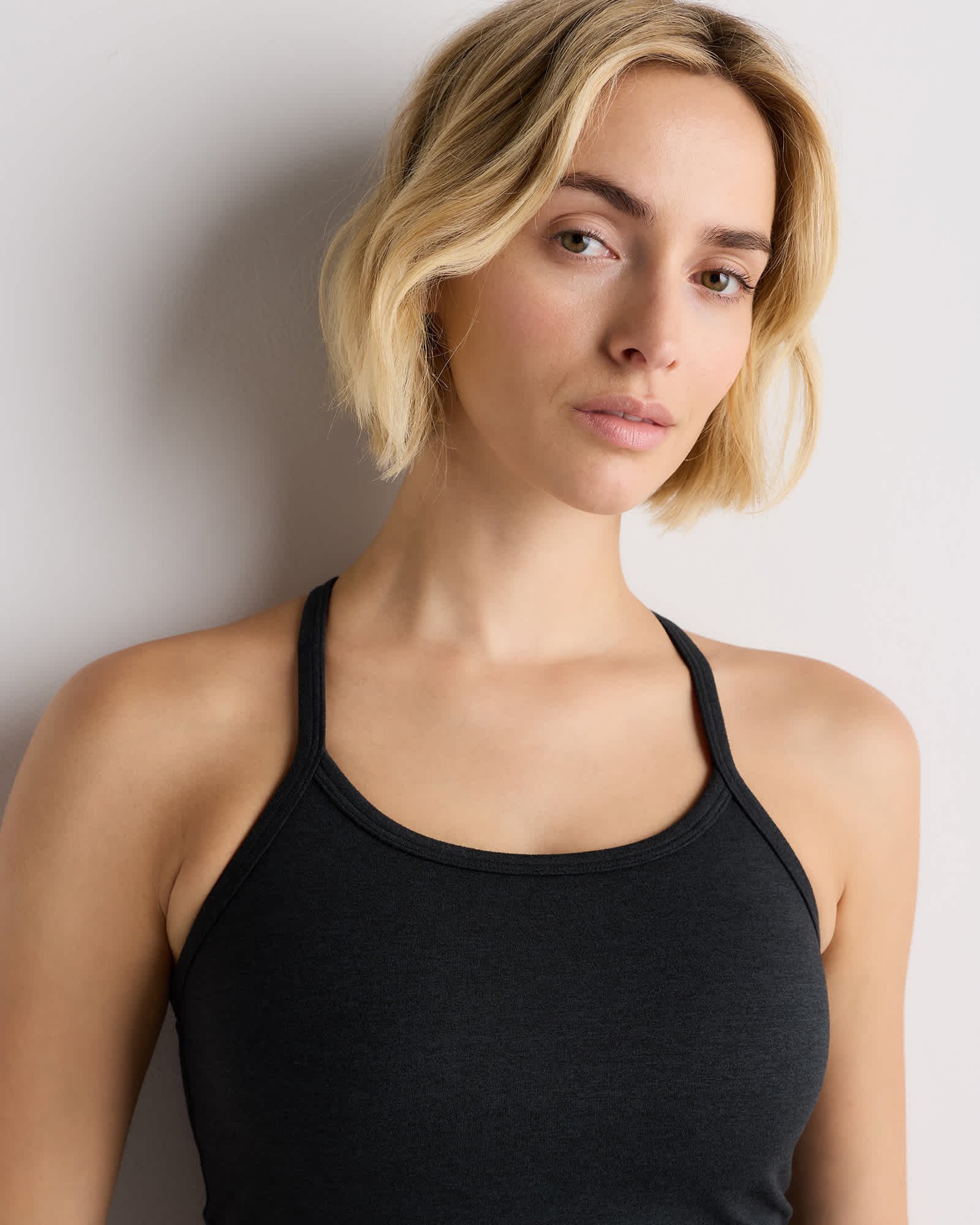 Ultra-Soft Y-Back Cropped Bra Tank - 图片 4