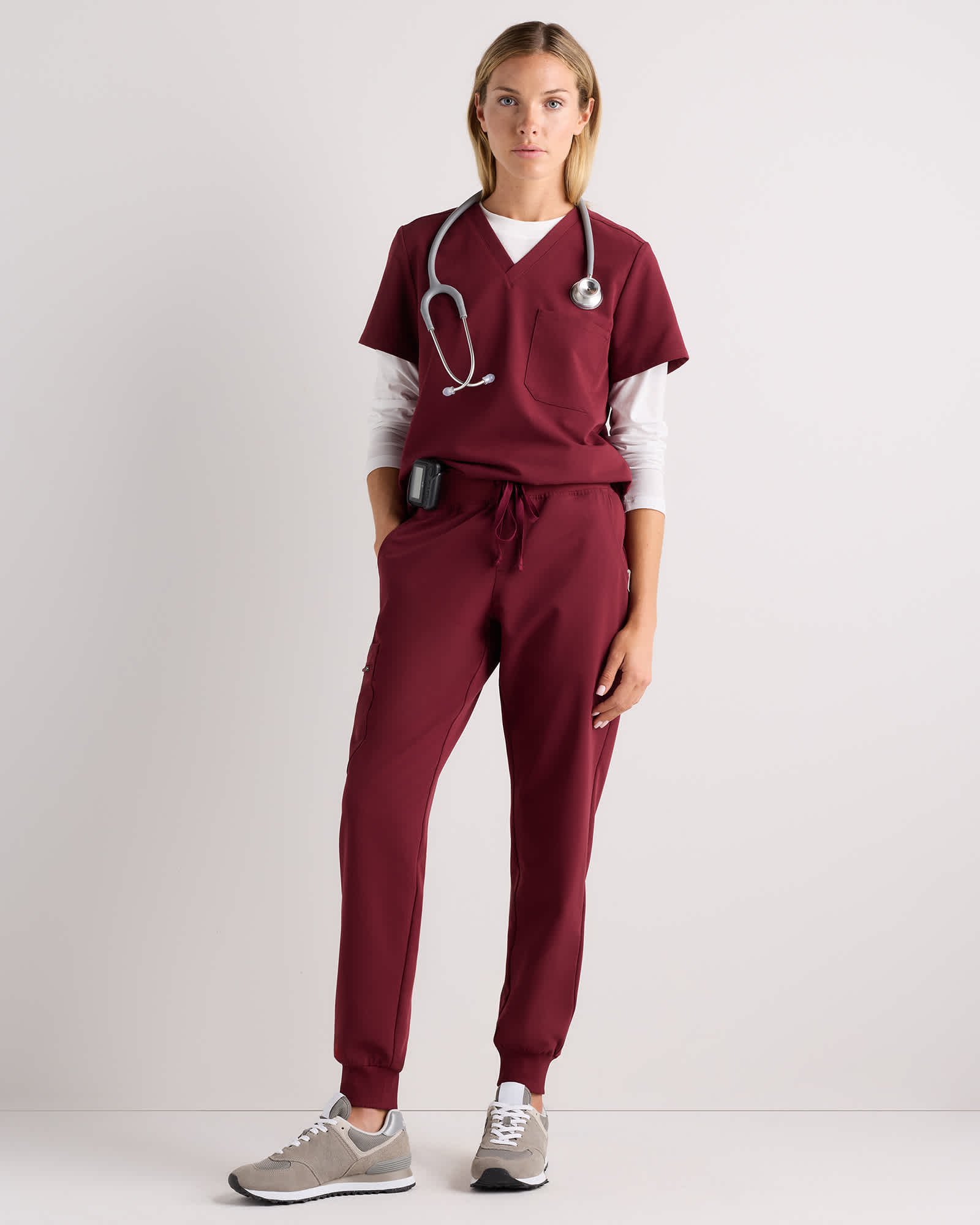 AeraFlex 1-Pocket Scrub Top - 图片 2