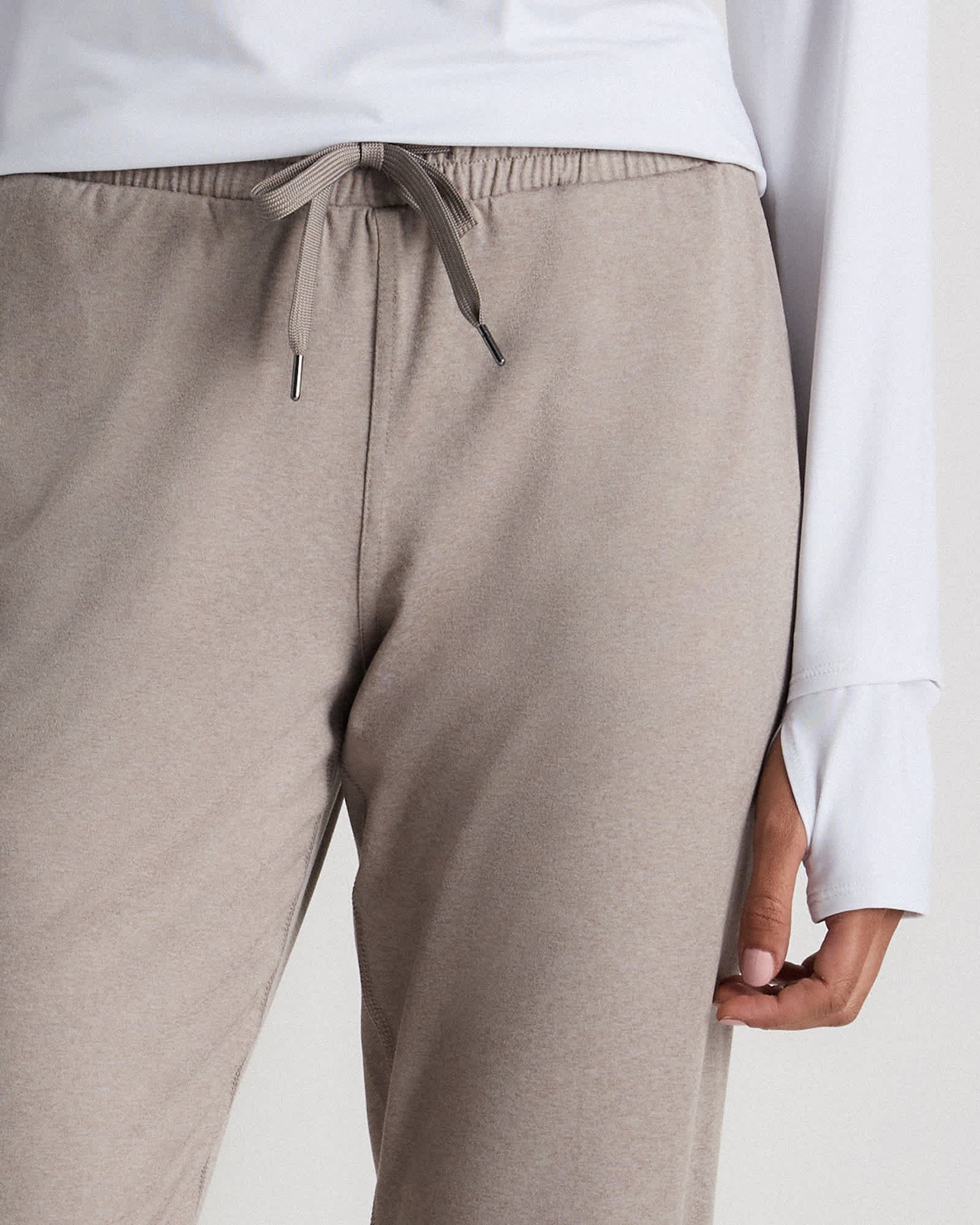 Flowknit Mid-Rise Joggers - 图片 3