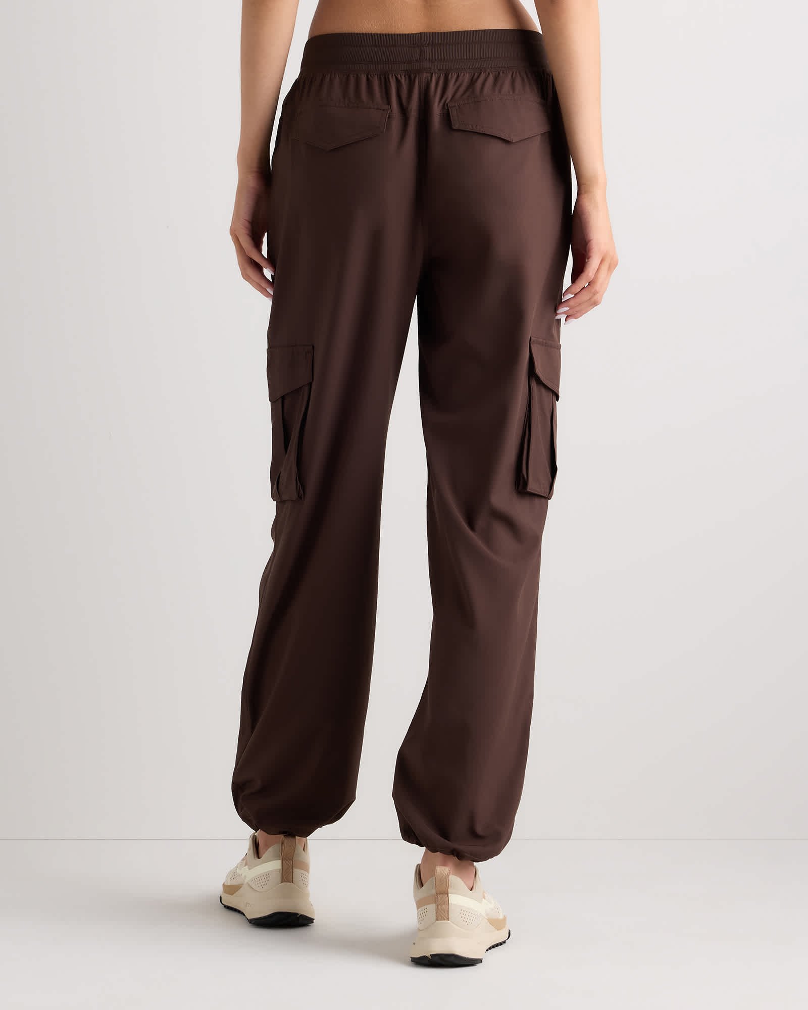 Mid-Rise Performance Tech Cargo Pants - 图片 6