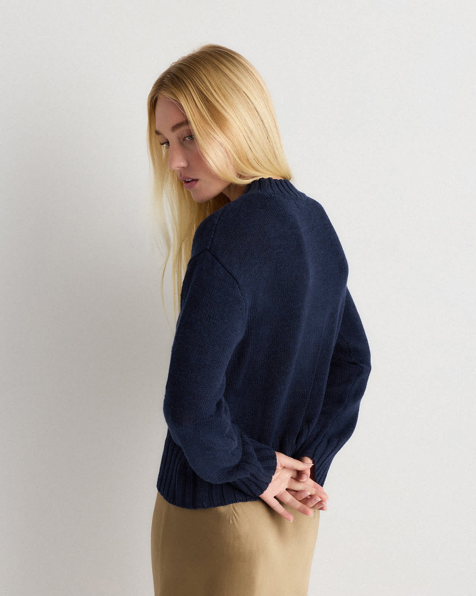 Cotton Linen Relaxed Crew Sweater - 图片 6